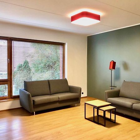 Self-Check-In Spacious 1 Bedroom Apartment With Free Parking Таллин Экстерьер фото