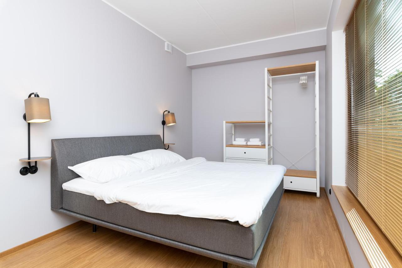 Self-Check-In Spacious 1 Bedroom Apartment With Free Parking Таллин Экстерьер фото