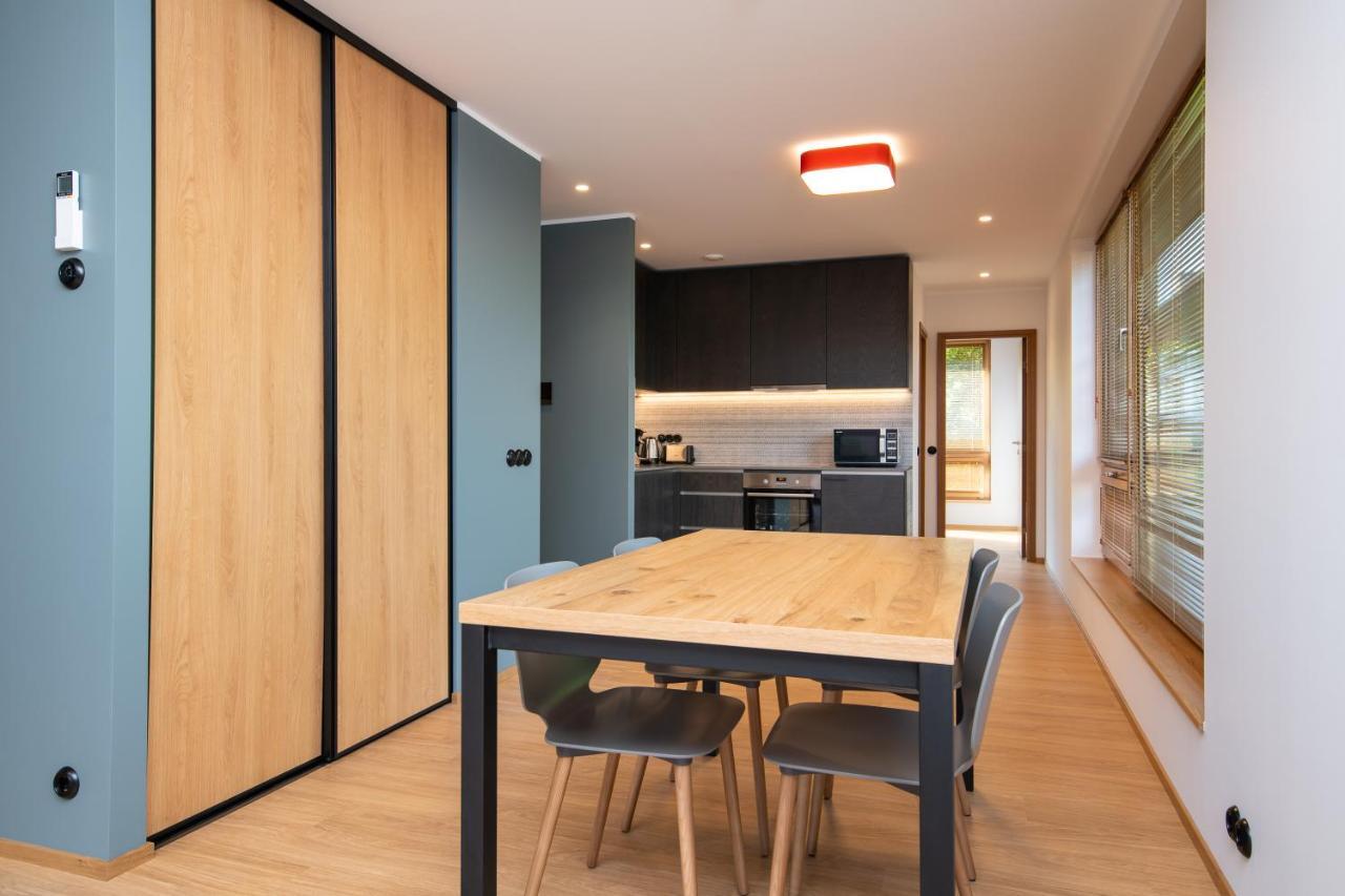 Self-Check-In Spacious 1 Bedroom Apartment With Free Parking Таллин Экстерьер фото