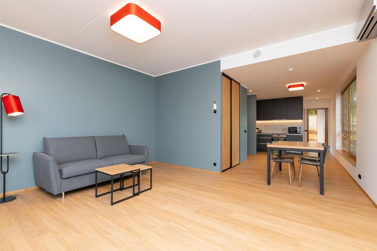 Self-Check-In Spacious 1 Bedroom Apartment With Free Parking Таллин Экстерьер фото