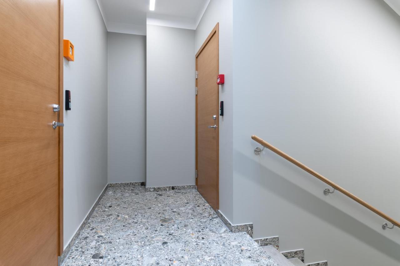 Self-Check-In Spacious 1 Bedroom Apartment With Free Parking Таллин Экстерьер фото